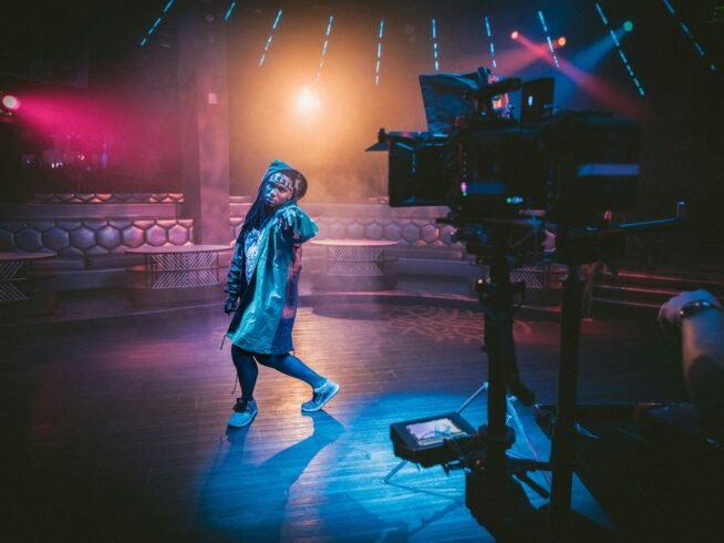 jakob-owens-HgY3BnCWiq8-unsplash